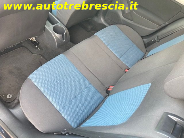 VOLKSWAGEN Golf usata, con ESP