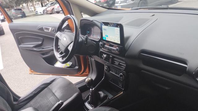 FORD EcoSport usata, con Sensori di parcheggio anteriori