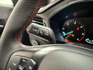 FORD Focus usata, con Sensori di parcheggio posteriori