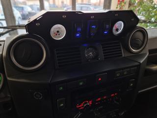 LAND ROVER Defender usata, con Fari LED