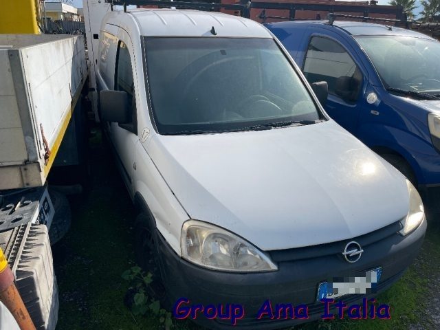 OPEL Combo usata, con Alzacristalli elettrici