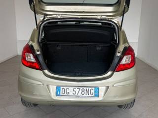 OPEL Corsa usata 7