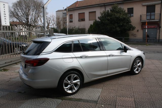 OPEL Astra usata, con Climatizzatore