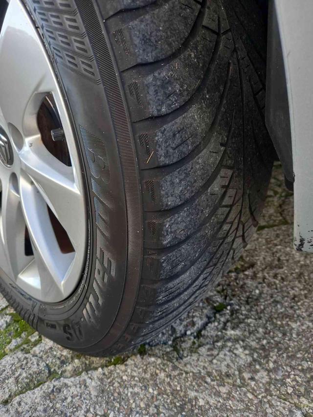 CITROEN C4 usata, con Pneumatici quattro stagioni