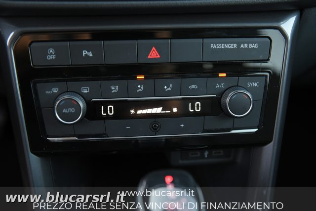VOLKSWAGEN T-Cross usata 23