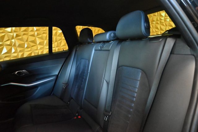 BMW 330 usata 100