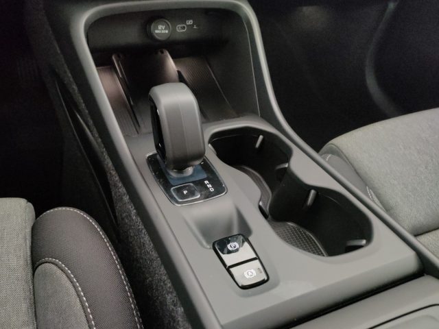 VOLVO XC40 usata, con USB