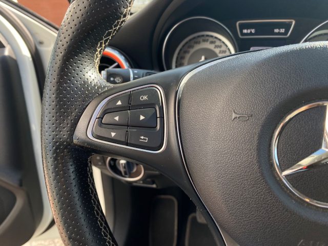 MERCEDES-BENZ GLA 200 usata, con Sistema di navigazione