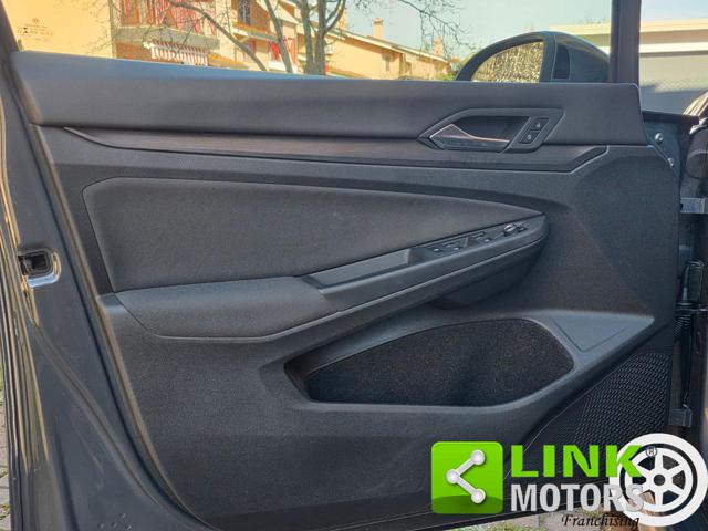 VOLKSWAGEN Golf usata, con Controllo vocale