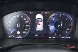 VOLVO XC40 usata 12