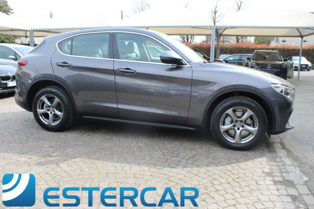 ALFA ROMEO Stelvio usata, con Boardcomputer