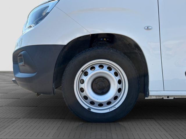 OPEL Combo usata 14