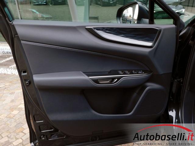 LEXUS NX 300h usata, con Sensore di luce