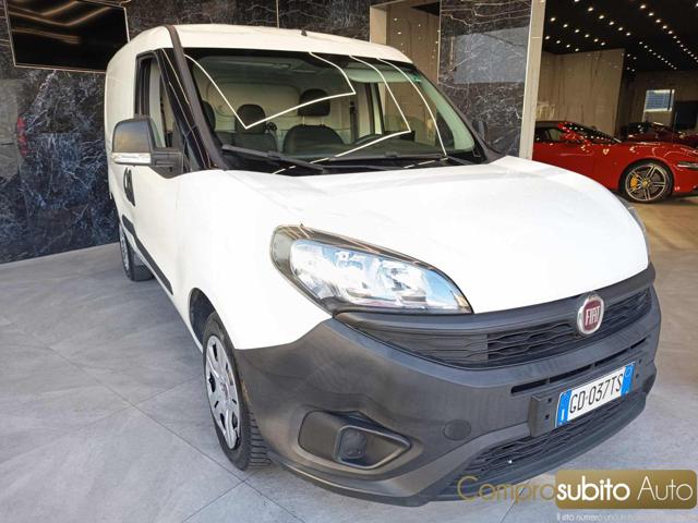 FIAT Doblo usata, con Airbag