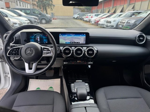 MERCEDES-BENZ CLA 200 usata, con Cerchi in lega