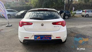 ALFA ROMEO Giulietta usata, con Autoradio