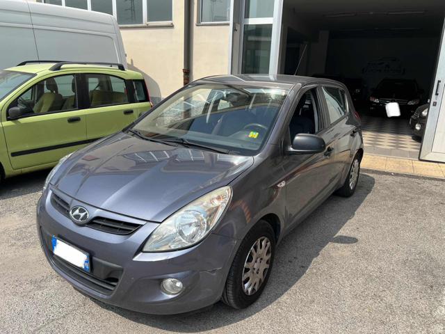 HYUNDAI i20 usata, con Airbag laterali