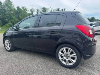 OPEL Corsa usata, con Controllo trazione