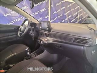 HYUNDAI i20 usata 17