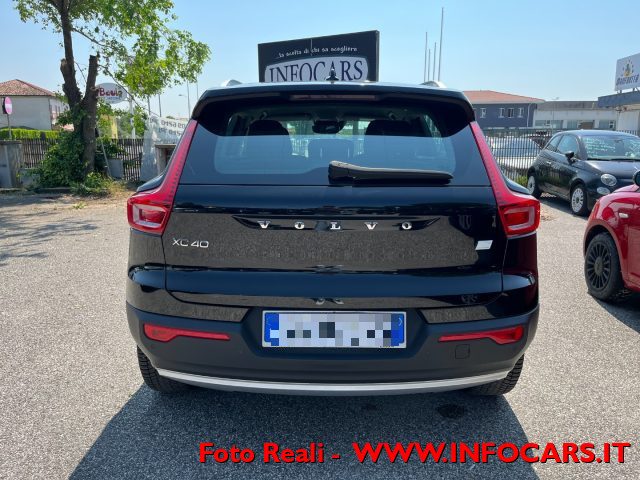 VOLVO XC40 usata, con Climatizzatore