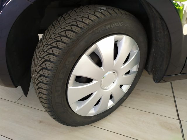 LANCIA Ypsilon usata, con Fendinebbia