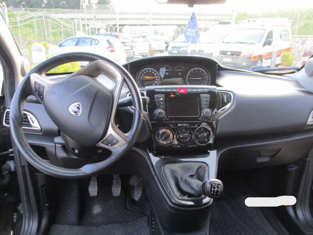LANCIA Ypsilon usata, con ESP
