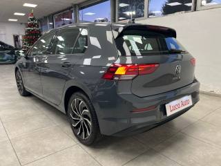 VOLKSWAGEN Golf usata, con Autoradio