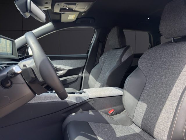 PEUGEOT 5008 usata, con Chiusura centralizzata