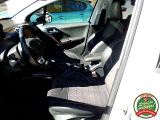 PEUGEOT 2008 usata, con Chiusura centralizzata