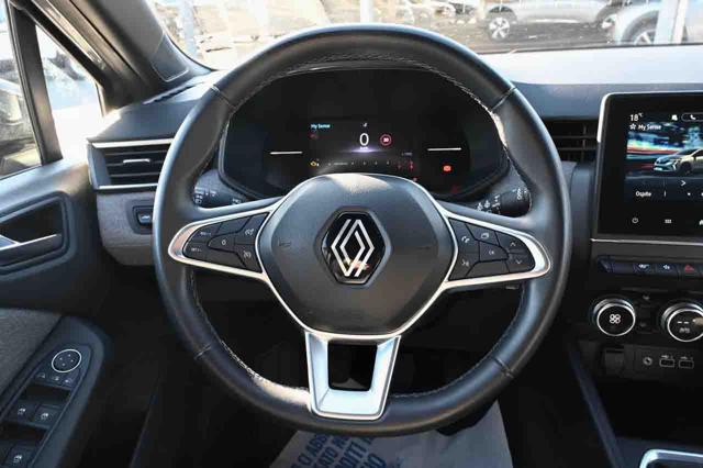 RENAULT Clio usata, con Touch screen