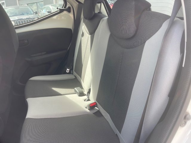 TOYOTA Aygo usata 13