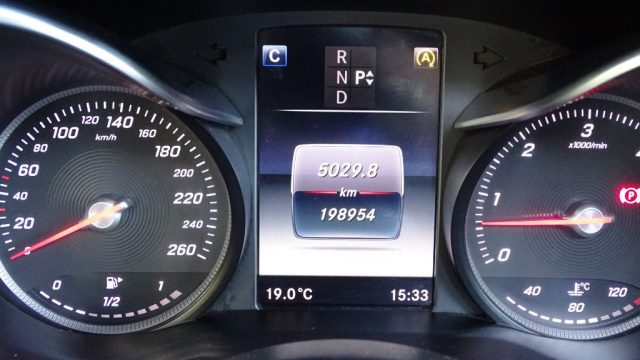 MERCEDES-BENZ C 220 usata, con Regolazione elettrica sedili