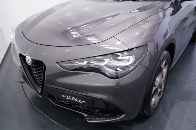 ALFA ROMEO Stelvio usata, con Sensori di parcheggio posteriori