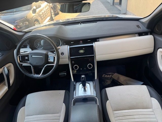 LAND ROVER Discovery Sport usata, con Autoradio