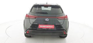 LEXUS UX 250h usata, con Sensori di parcheggio anteriori