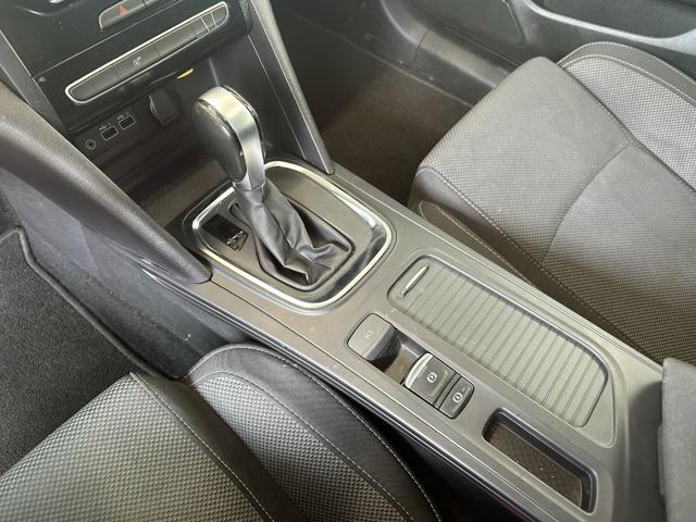 RENAULT Megane usata, con Sedile posteriore sdoppiato