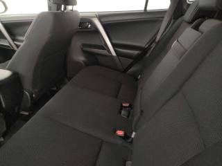 TOYOTA RAV 4 usata, con Controllo automatico clima