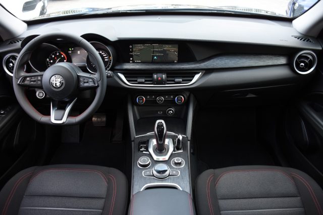 ALFA ROMEO Stelvio usata, con Chiusura centralizzata