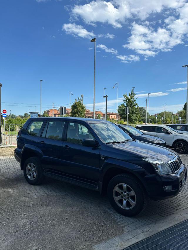 TOYOTA Land Cruiser usata, con Chiusura centralizzata telecomandata
