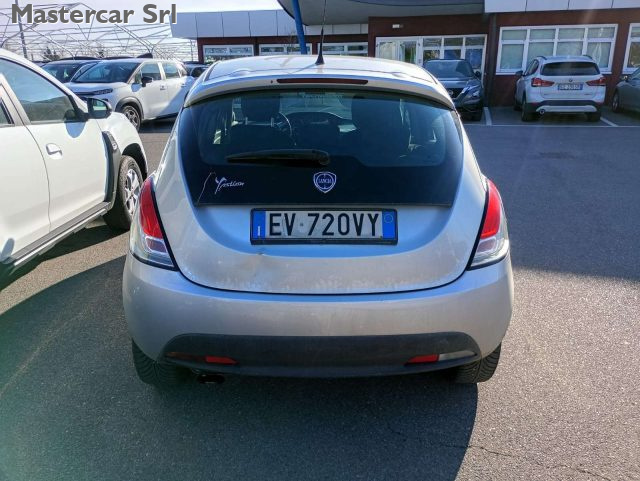 LANCIA Ypsilon usata, con Servosterzo