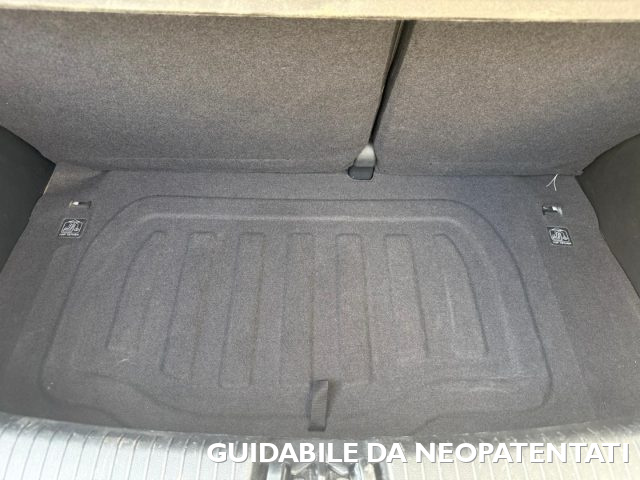 HYUNDAI i10 usata, con ESP