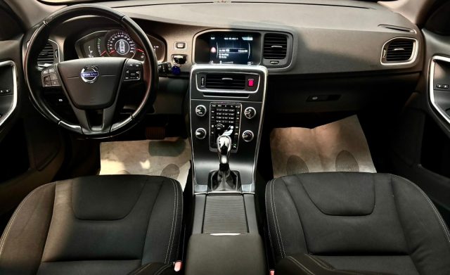 VOLVO V60 usata, con ESP