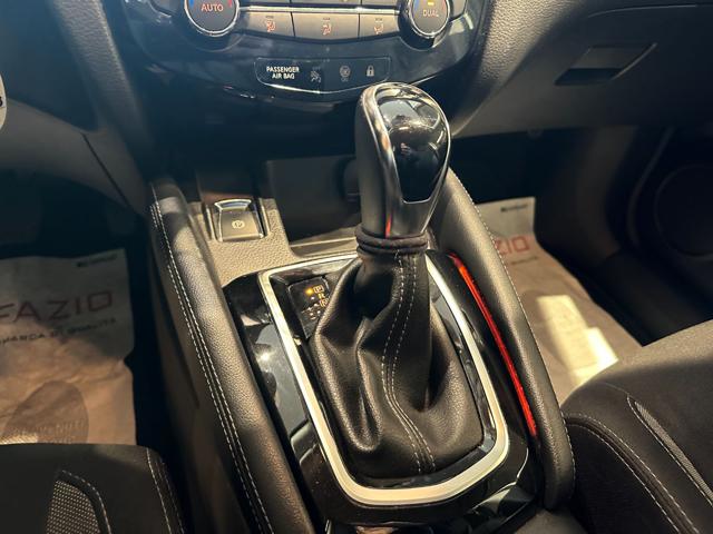 NISSAN Qashqai usata, con Lettore CD