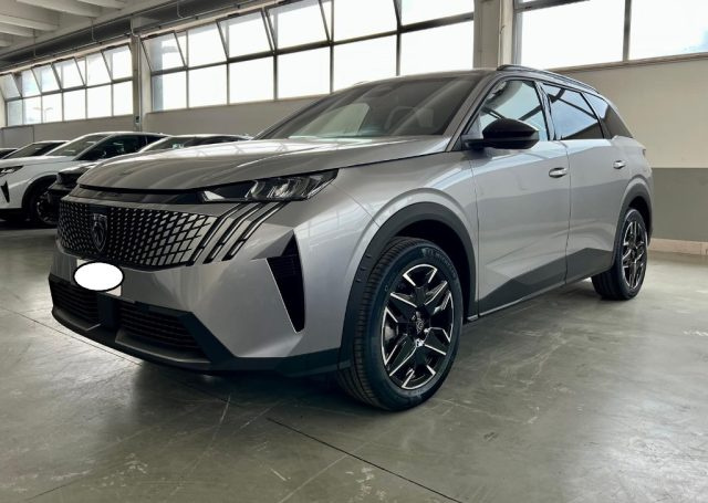 PEUGEOT 5008 usata, con Autoradio