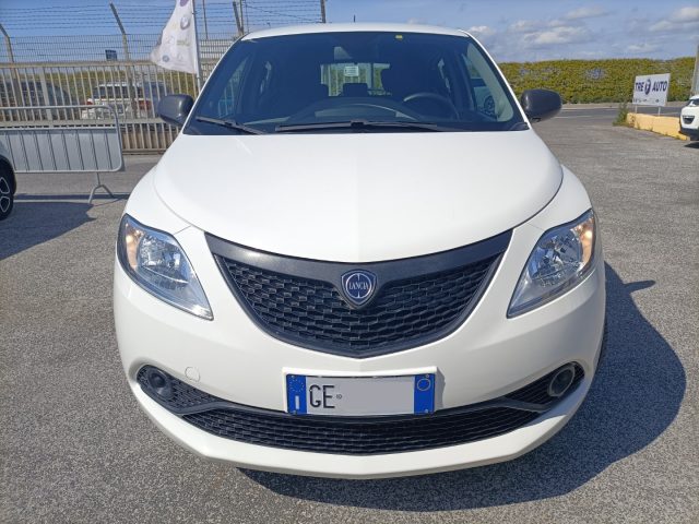 LANCIA Ypsilon usata, con Airbag