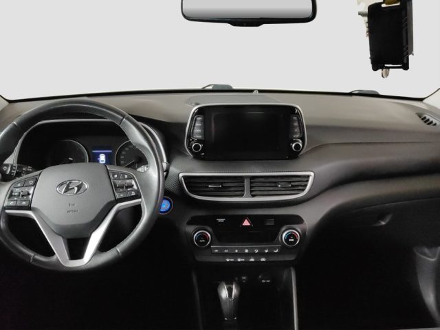HYUNDAI Tucson usata 10