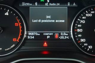 AUDI A4 usata, con Park Distance Control