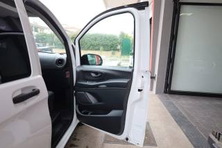 MERCEDES-BENZ Vito usata 80