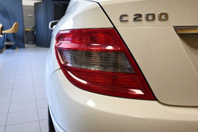 MERCEDES-BENZ C 200 usata 16