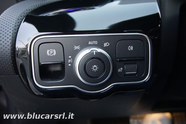 MERCEDES-BENZ CLA 220 usata 30